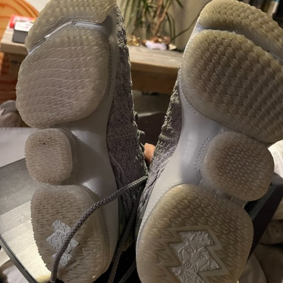 Nike Lebron 15 City Series - Picture 4 of 7